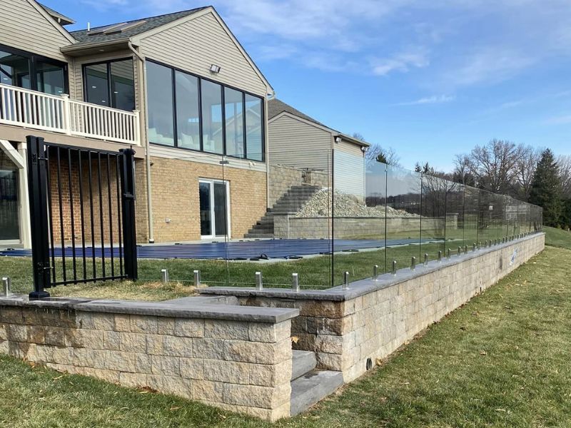 Fence industry featured photo of the day: Beautiful Glass Fence 